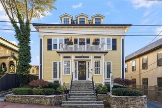 Building Photo - 75 Pelham St