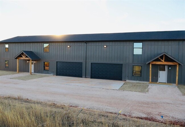 Building Photo - 26216 N 2960 Rd