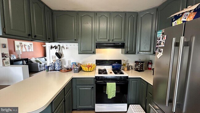 Foto del edificio - 228 Embleton Rd