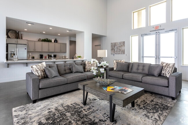 Interior Photo - Dante Apartments