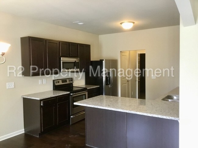 Foto del edificio - 428 Rankin Cir