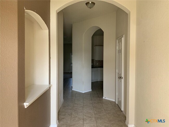 Foto del edificio - 1218 Iron Glen Dr