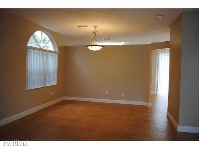 Building Photo - 1317 NW 159th Ln