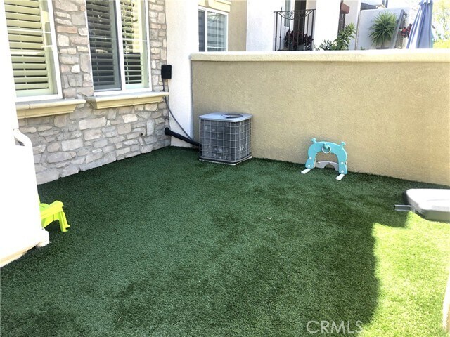 Foto del edificio - 10452 Whitcomb Way