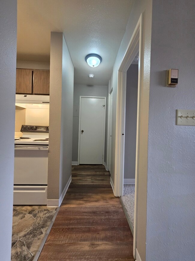 Foto del edificio - Liberty Lights Apartments H