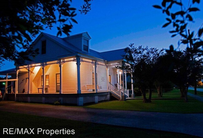 Foto del edificio - 2 br, 1 bath House - 1228 Mississippi Street