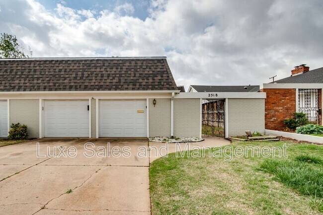 Foto del edificio - 2518 NW 62nd St