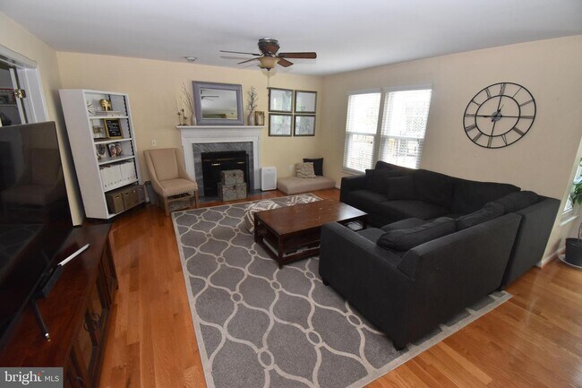 Building Photo - 6506 Susan Barkley Ct