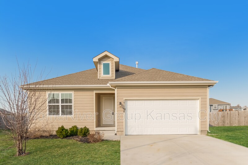 17168 Pratt St, Gardner, KS 66030 House Rental in Gardner, KS