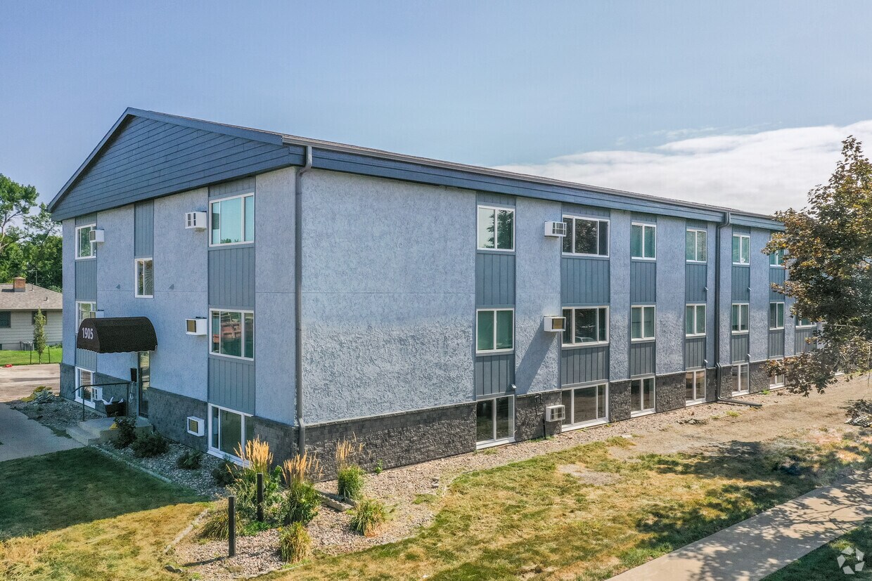 Foto del edificio - The Willows Apartments