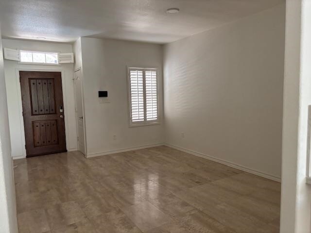 Foto del edificio - 9813 Sandhill Dr