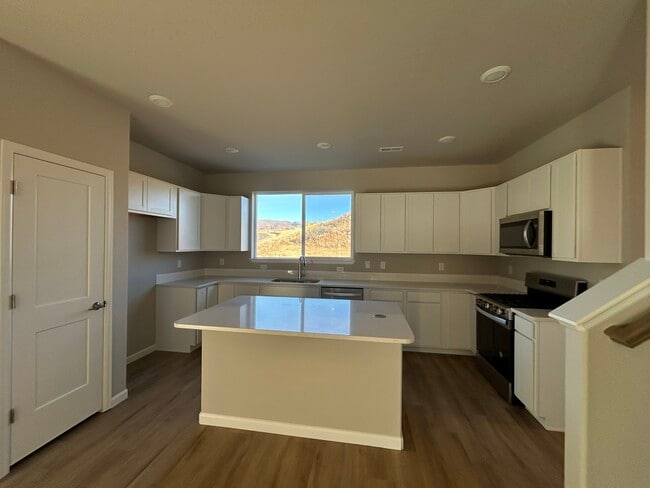 Photo - 2790 Soleil Hts Townhome