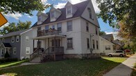 Front - 904 Oakland Ave