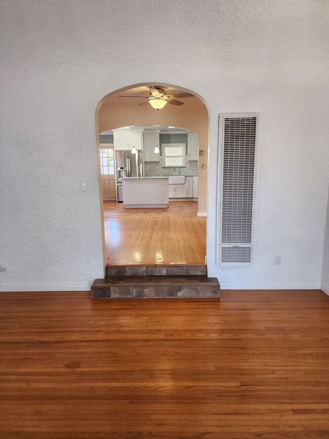 Foto del edificio - HOME FOR RENT!! 3 BD, 2 BA! AVAILABLE NOW