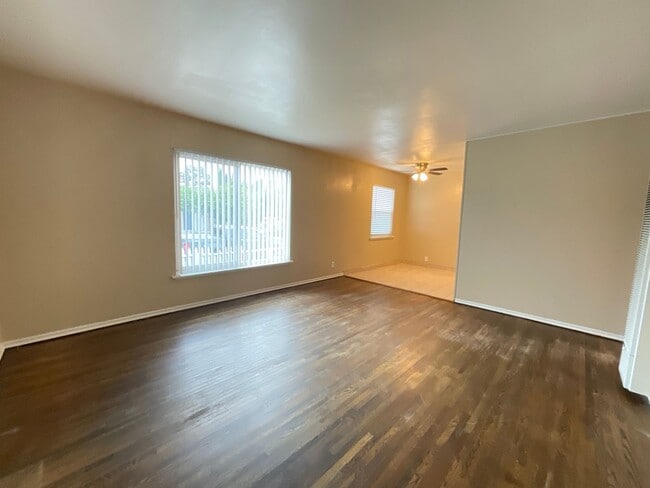 Foto del edificio - CHALYNN536