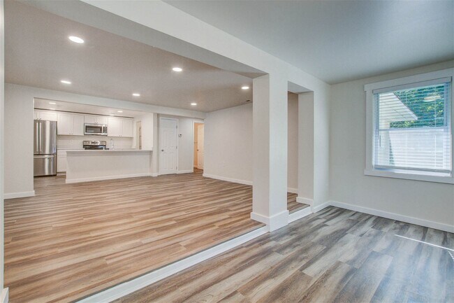 Building Photo - 4694 Hassell Avenue, North Charleston, SC ...