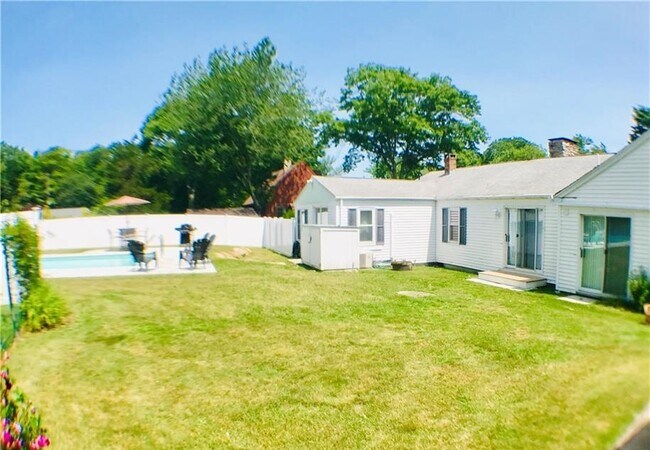 Patio interior - 21 Woodsia Trl