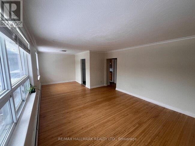 Building Photo - 2 Bellhaven Rd