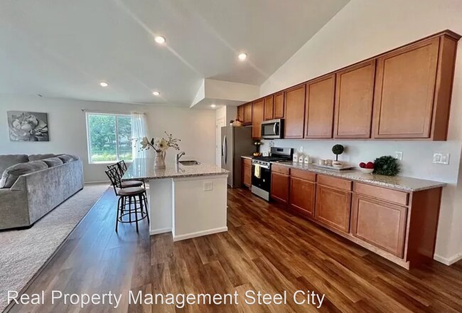 Foto del edificio - 3 br, 2 bath House - 396 E Stardust Dr