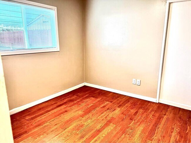 Foto del edificio - 4160 Oro Ln