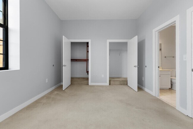 Foto del edificio - 72 Ashland St