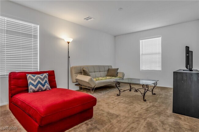 Foto del edificio - 10289 Massachusetts Ln