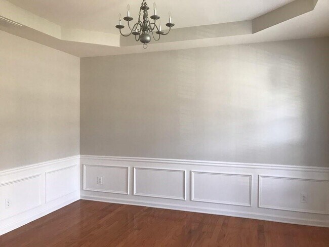 Foto del edificio - 8930 Ruel Ln