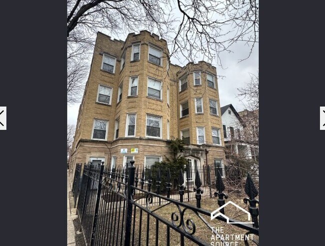 Foto del edificio - 2611 N Fairfield Ave