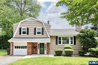 Building Photo - 780 Flint Pl