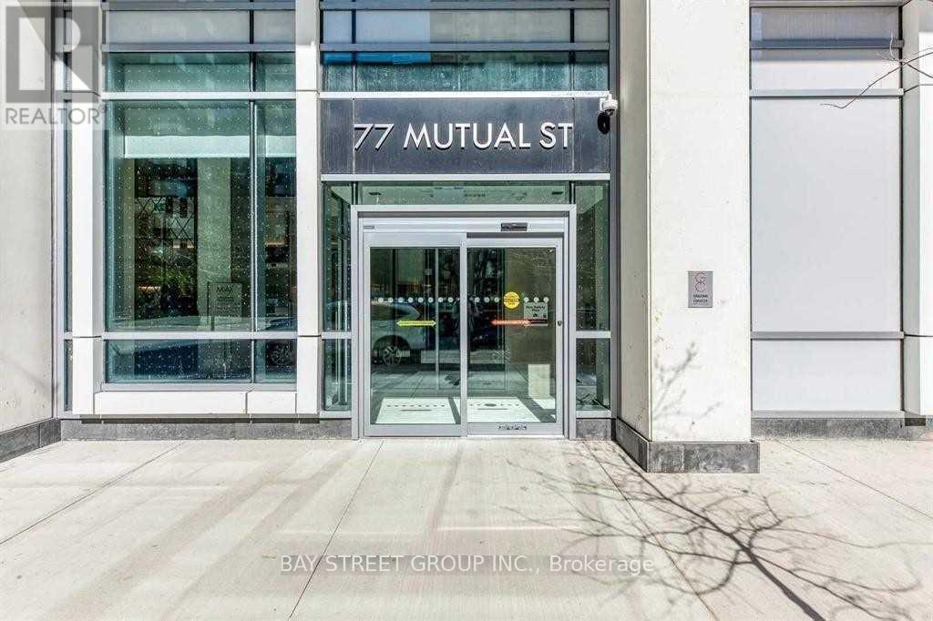 Primary Photo - 77 Mutual St