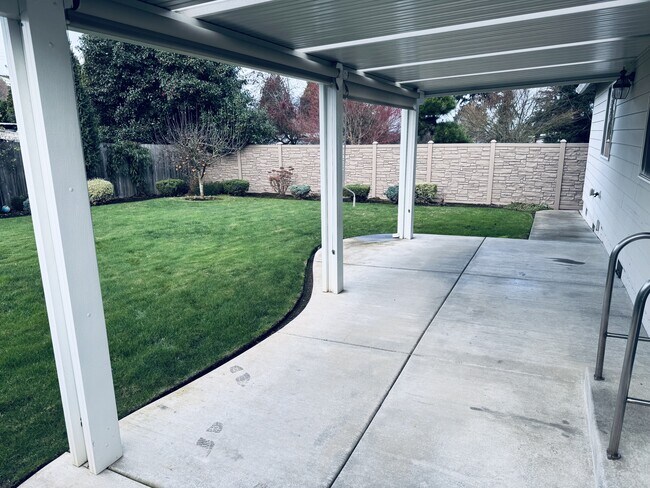 Foto del edificio - 211 Iowa St