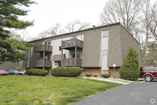 Building Photo - Country Trails Apartments