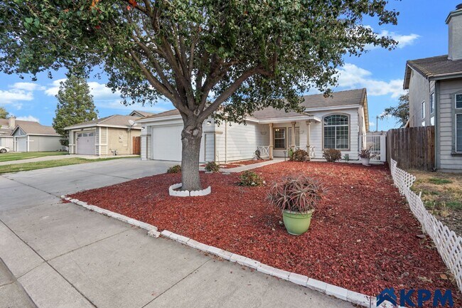 Building Photo - Single-Story 3-Bedroom 2-Bath Weston Ranch...