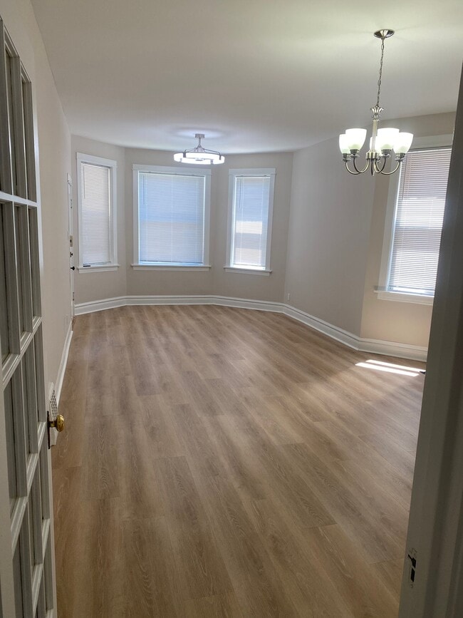 Photo - 2314 S Austin Blvd Apartment