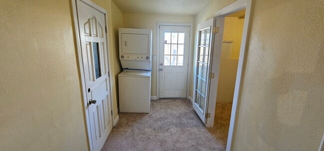 Building Photo - Cozy 2 bed 1 bath