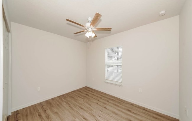 Building Photo - 3279 D St