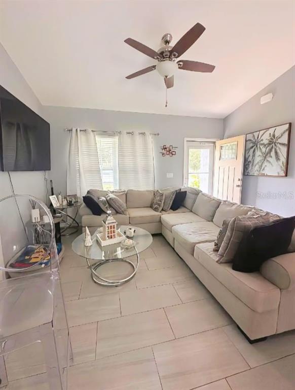 Foto del edificio - 19173 St Benedict Dr