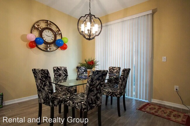 Building Photo - 4 br, 2 bath House - 594 Tanaro Ln