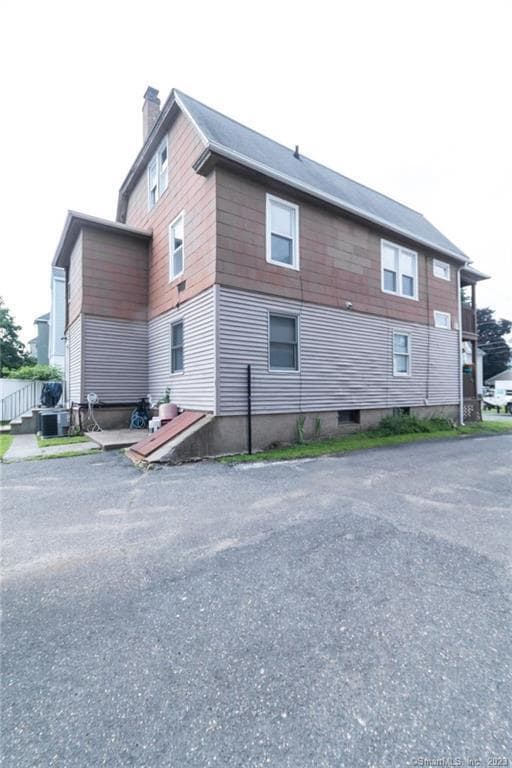 Building Photo - 21 Ward St