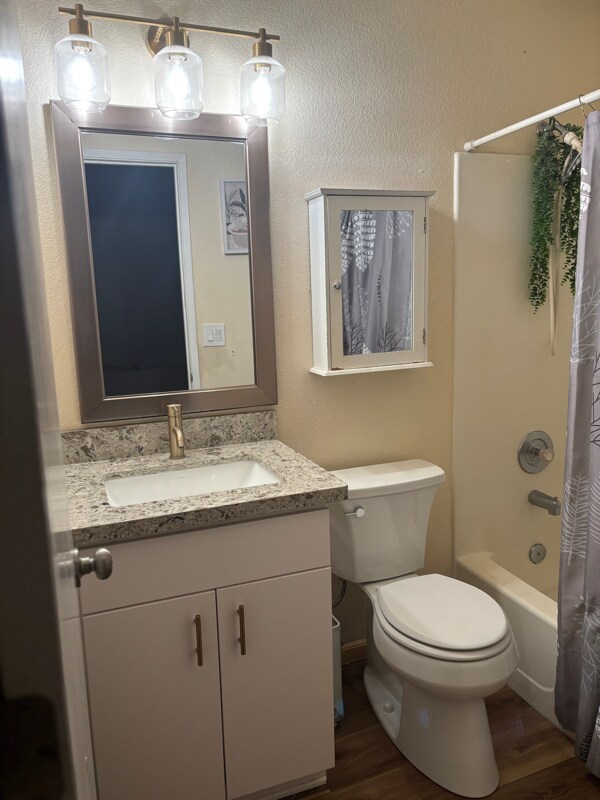 Foto del edificio - 600 S 2nd St