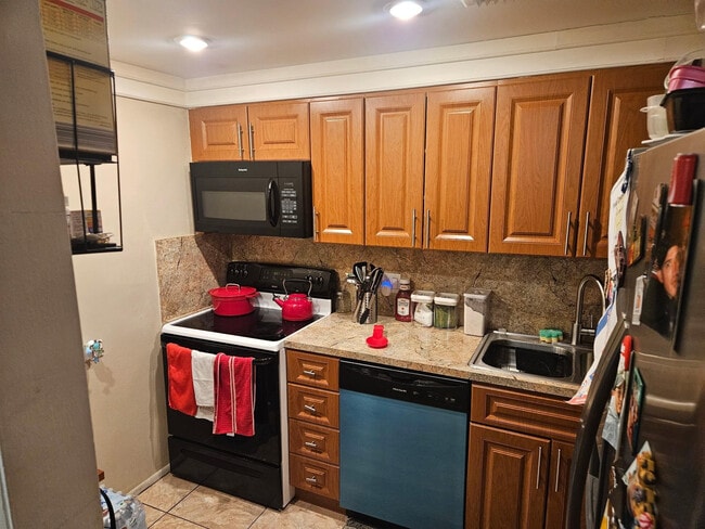 Foto del edificio - 3710 Inverrary Dr