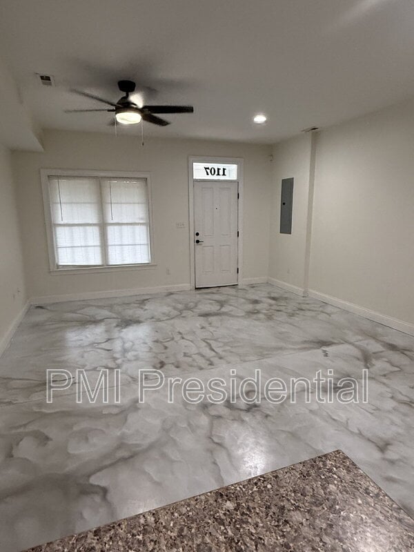 Building Photo - 1107 N 27th St