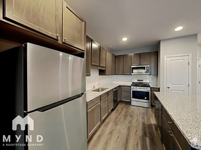 Foto del edificio - 2861 Regal Park Dr NW