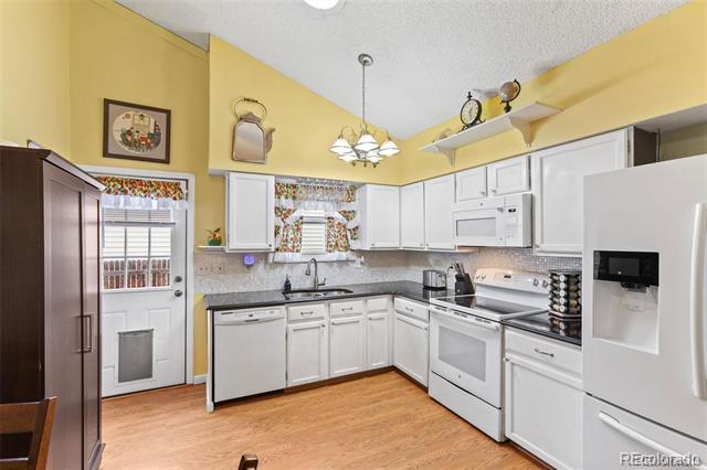 Building Photo - 4755 S Tabor St