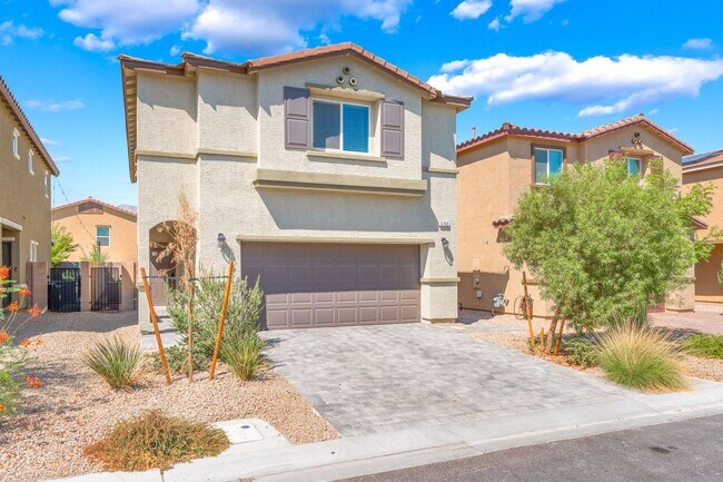 Foto del edificio - Modern Gated Home with Spacious Loft!