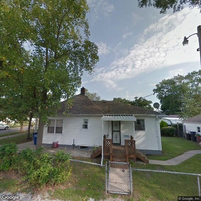 Primary Photo - 301 Pleasant Ave