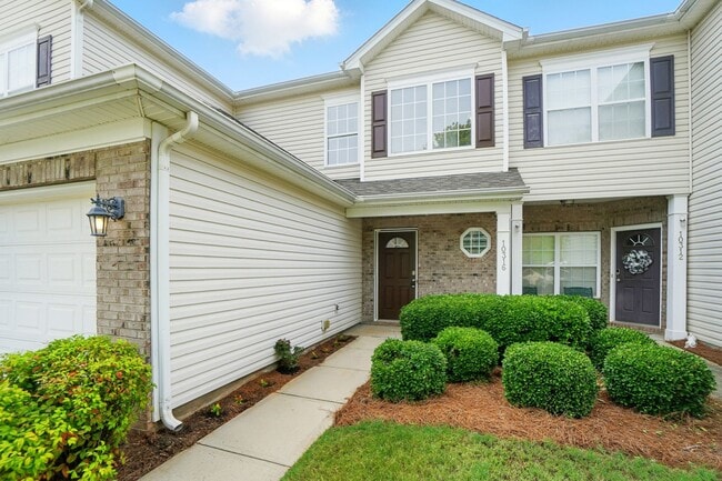 Photo - (Coming Soon) Townhome in Pineville – Quie...