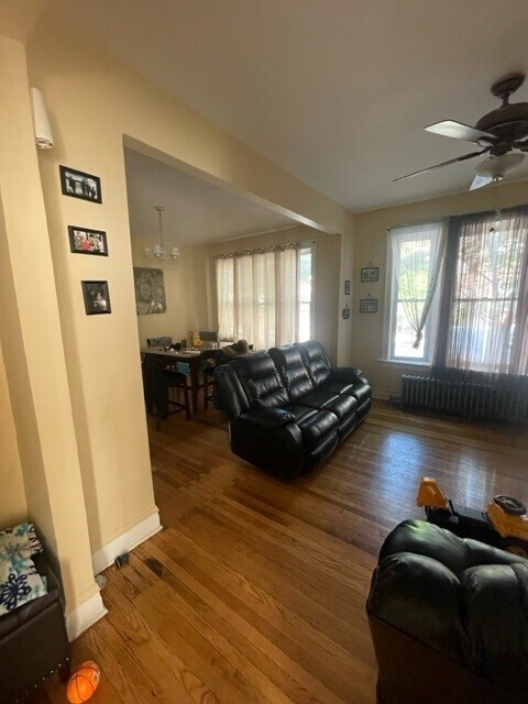 Foto del edificio - 1317 N Homan Ave.