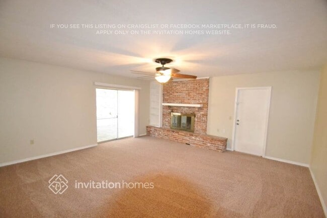 Building Photo - 706 Westwood Cir