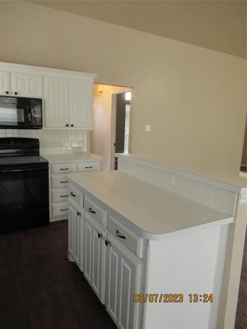 Building Photo - 1018 Springwood Dr